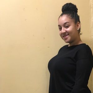 Meet your Posher, Maegan